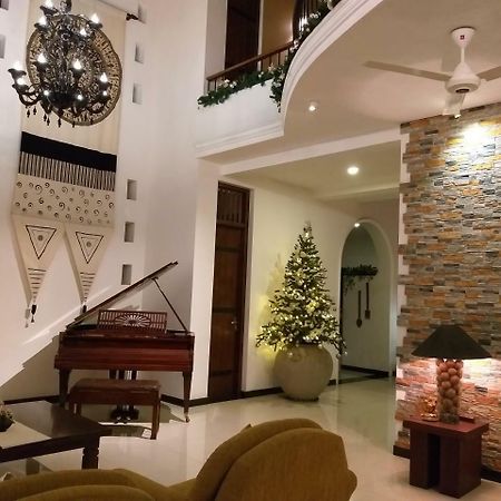 Cosy Nest Home Stay Negombo Kültér fotó