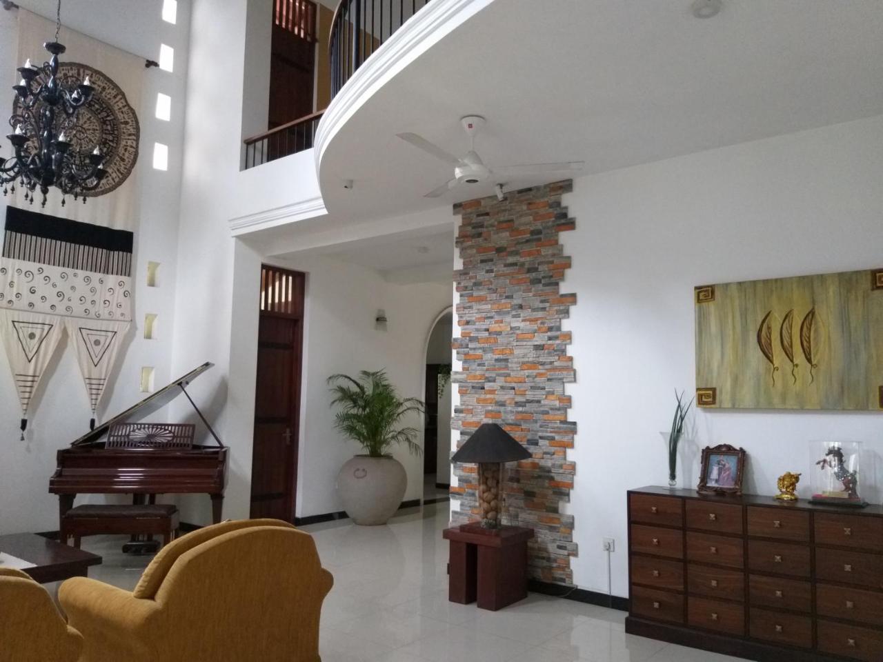 Cosy Nest Home Stay Negombo Kültér fotó
