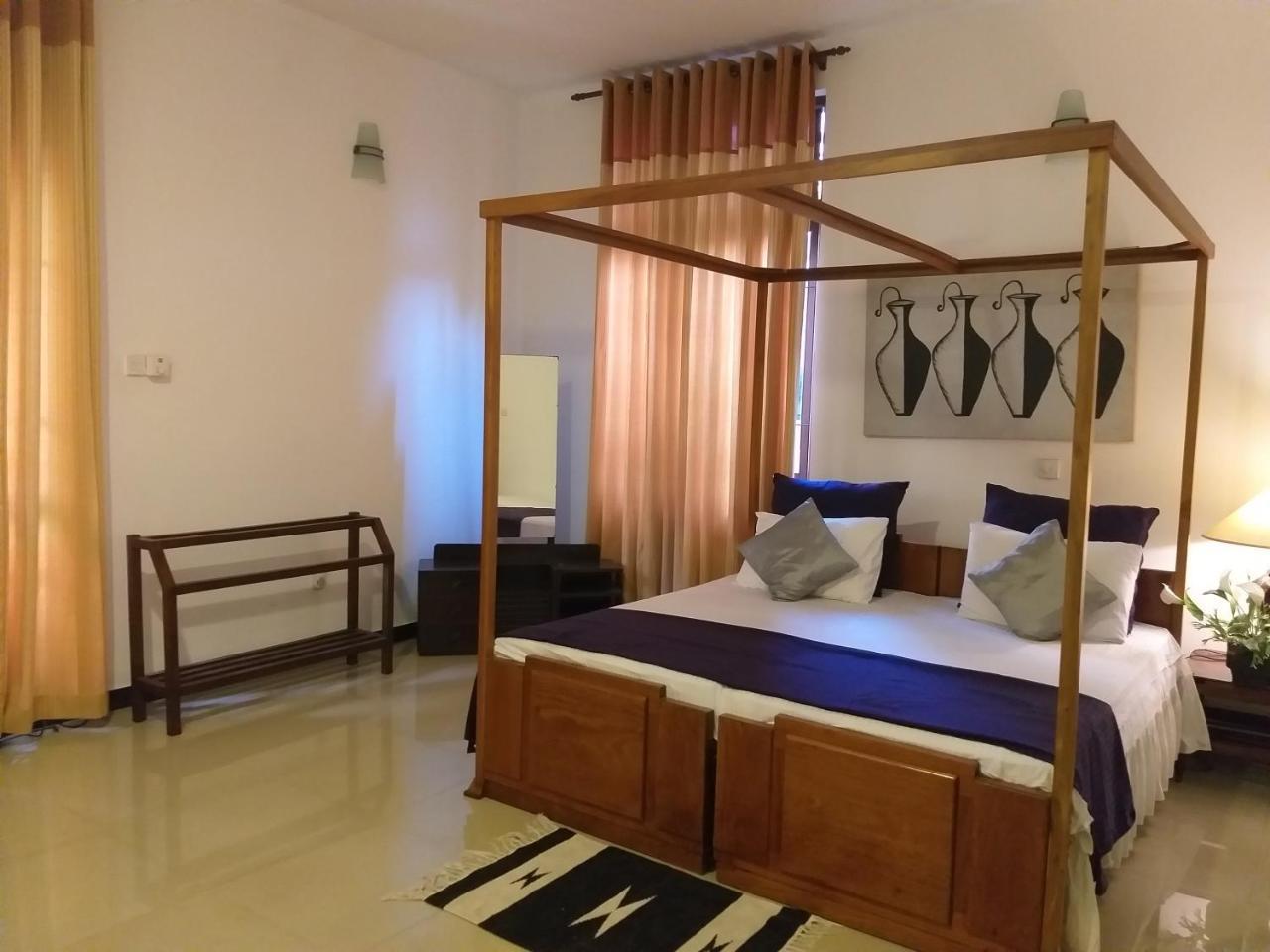 Cosy Nest Home Stay Negombo Kültér fotó