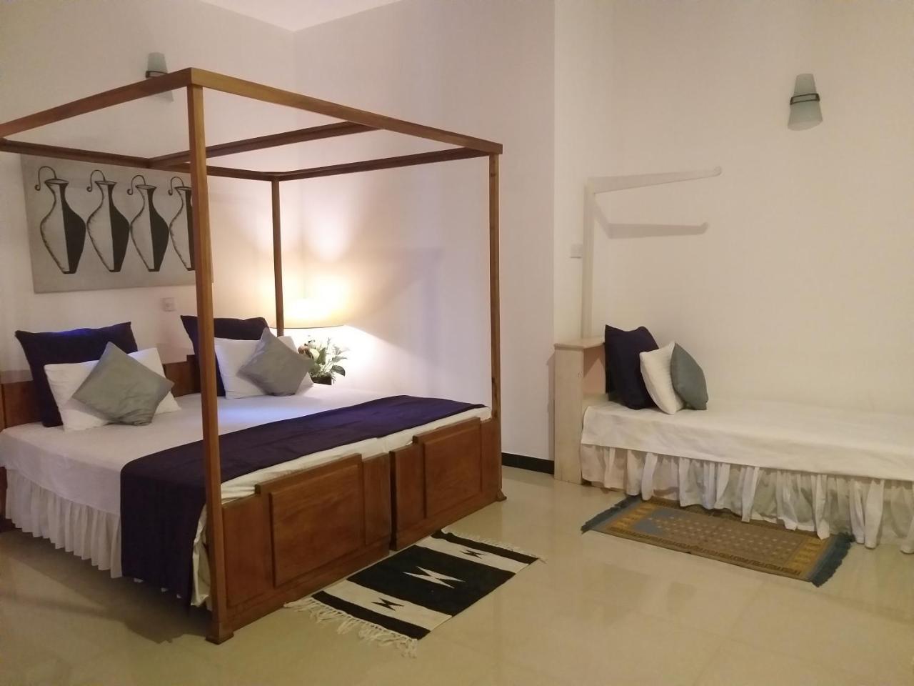 Cosy Nest Home Stay Negombo Kültér fotó