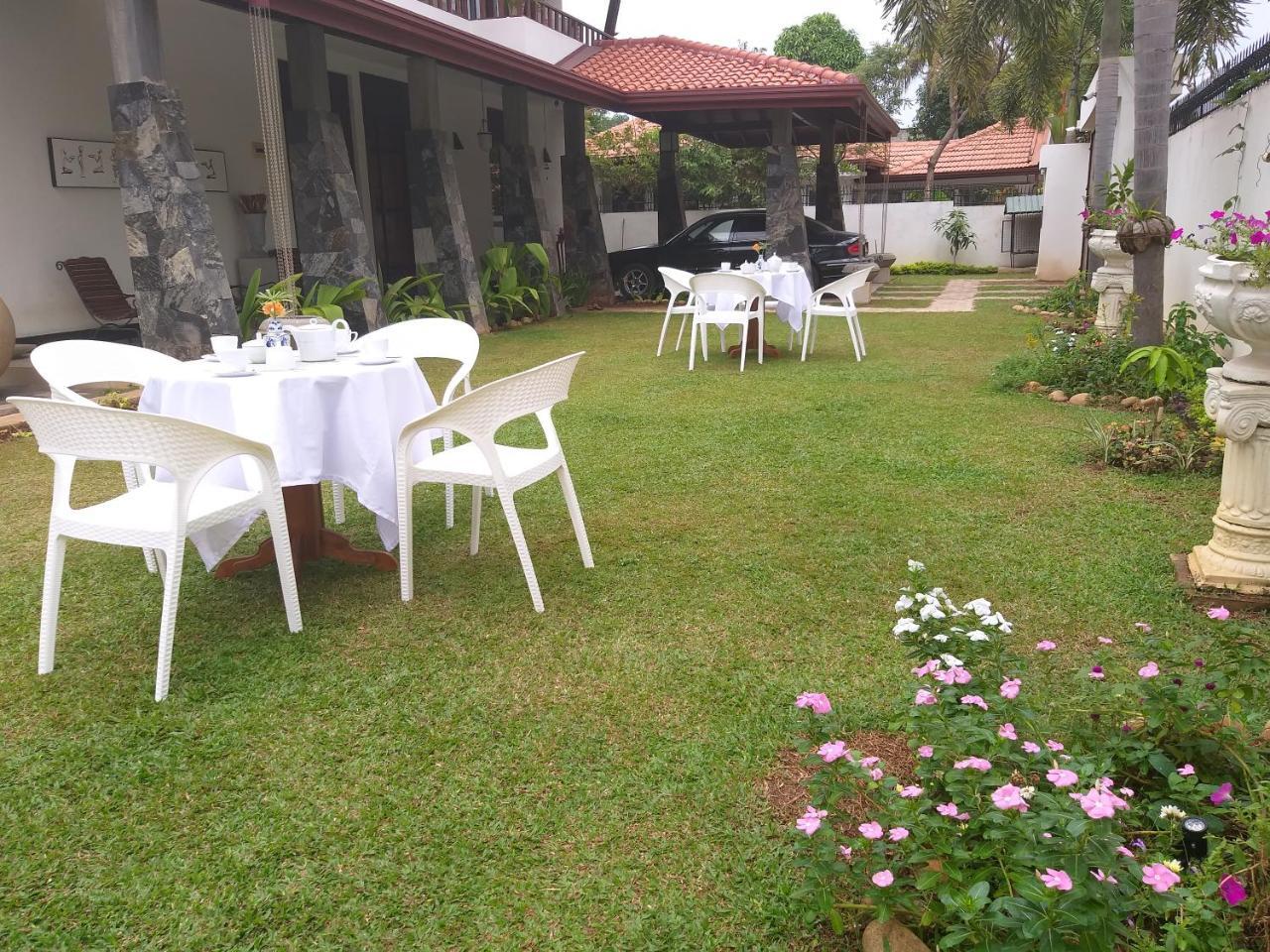 Cosy Nest Home Stay Negombo Szoba fotó
