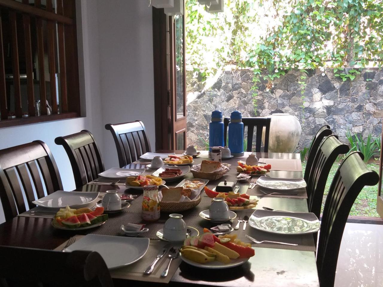 Cosy Nest Home Stay Negombo Kültér fotó
