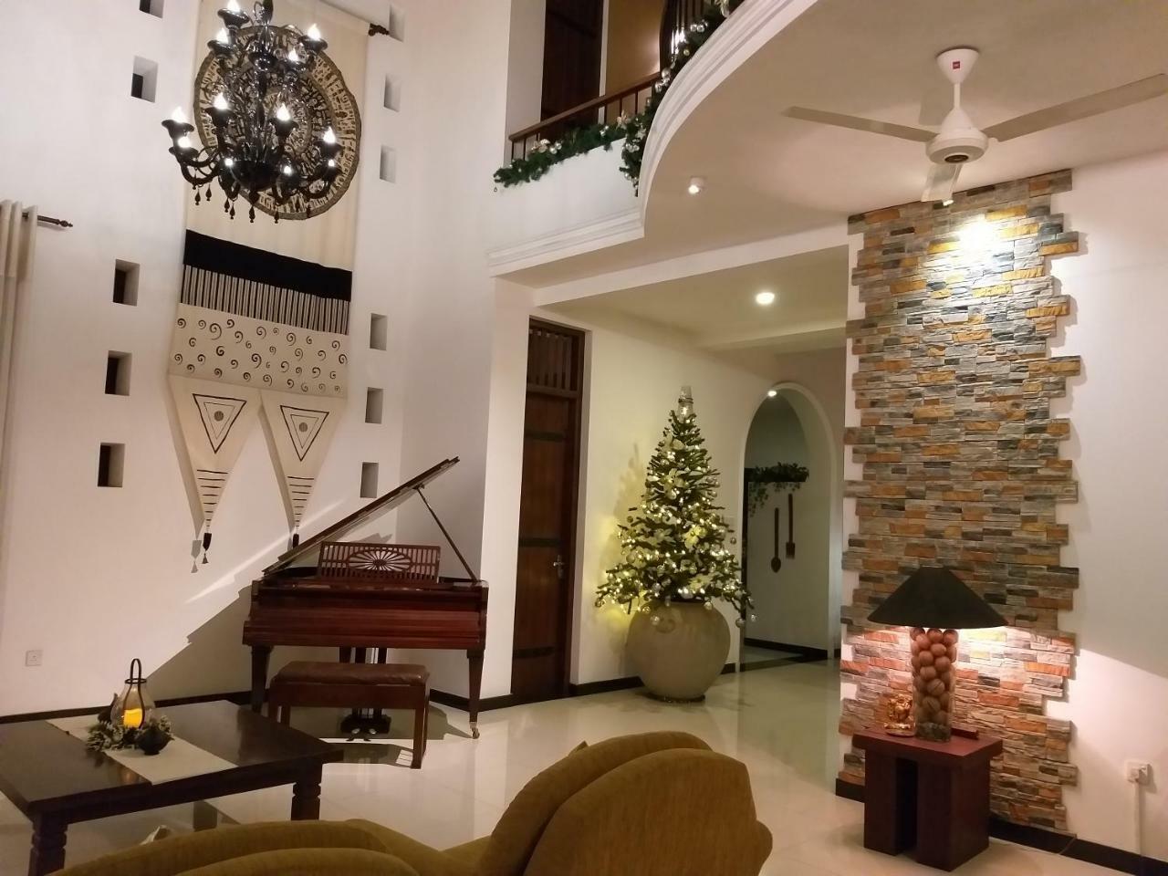 Cosy Nest Home Stay Negombo Kültér fotó